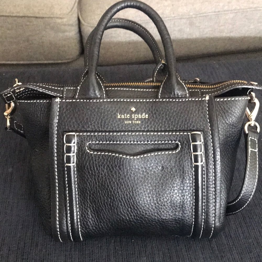 Kate Spade black textured leather shoulder bag.